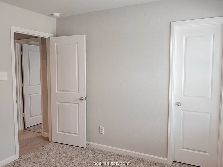 10652 Knox Dr — Photo 8