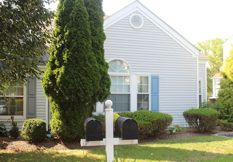 419 Cardinal Ln — Photo 21