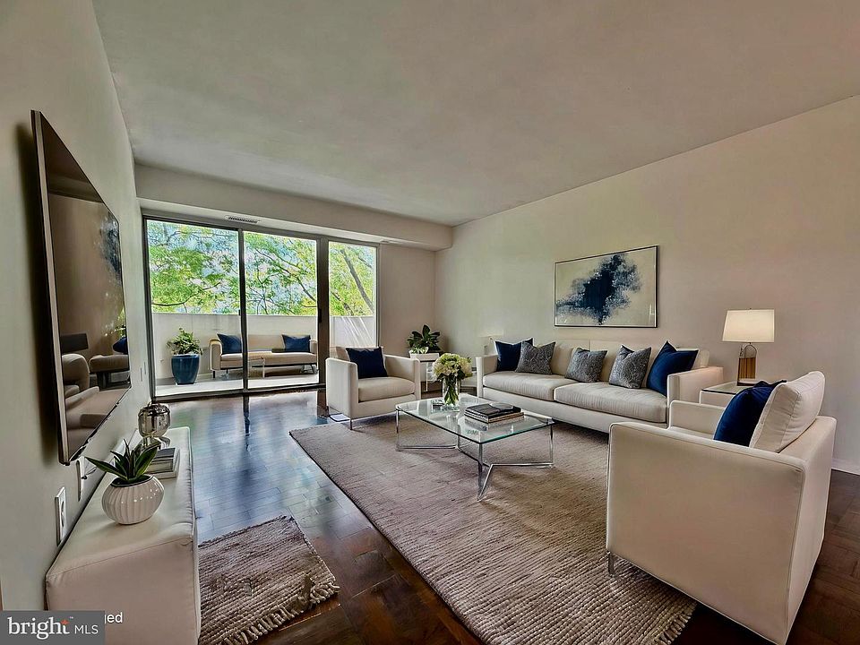 1st image of 700 7th St SW APT 406