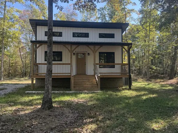 1258 Camp Bell Air Rd, Sparta, TN 38583
