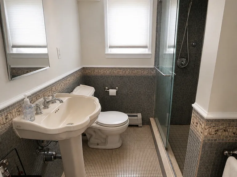65 Harrison St — Photo 15