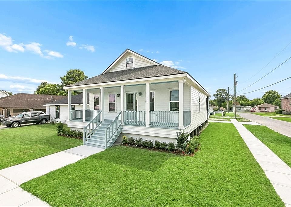 1st image of 4824 Army St