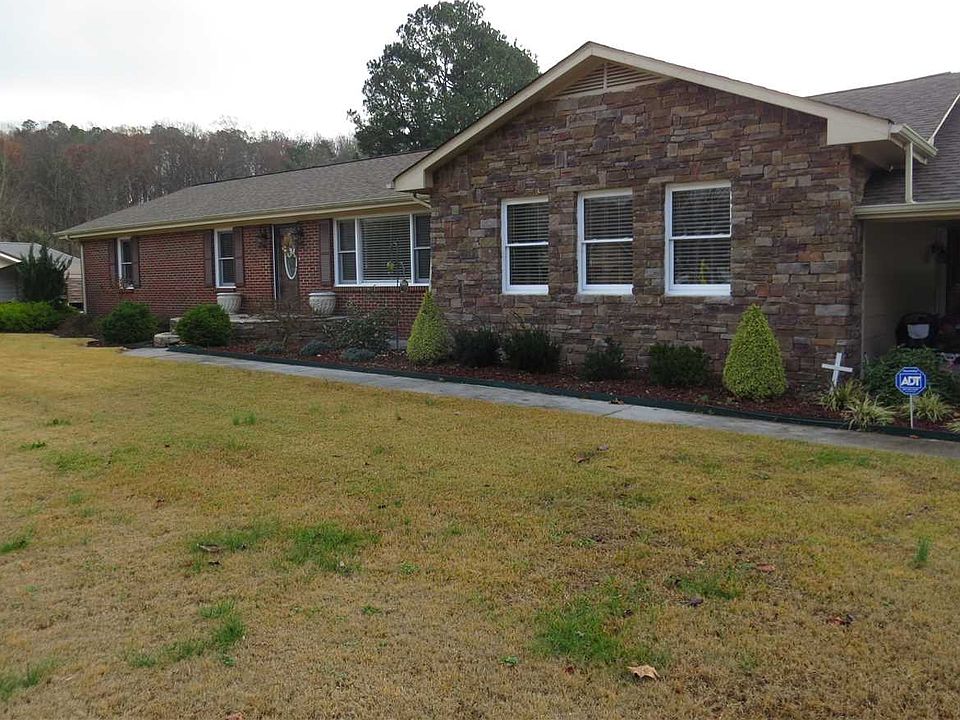 1st image of 3785 Sycamore Dr NW