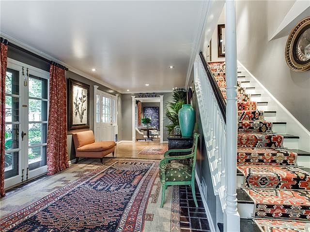 1st image of 6324 Douglas Ave