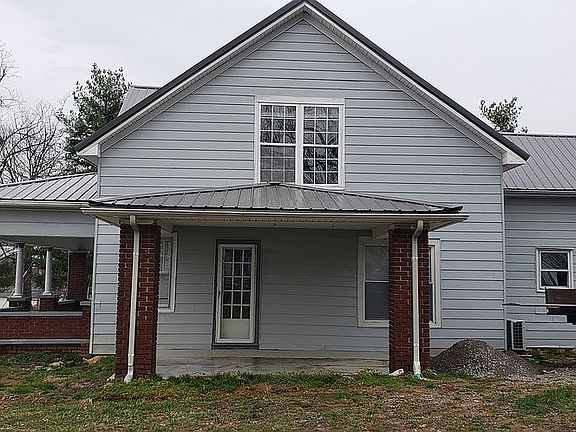 3rd image of 74 Bryantsville Rd
