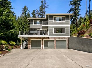 7039 Meadowdale Beach Rd, Edmonds, WA 98026