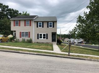 401 S Center St, Hanover, PA 17331