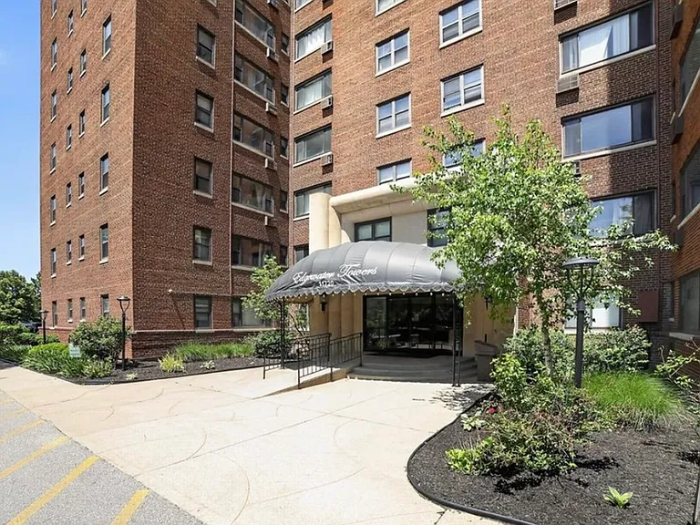 11720 Edgewater Dr #510 — Photo 20