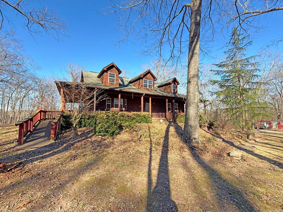 1st image of 1520 Mountain View Rd