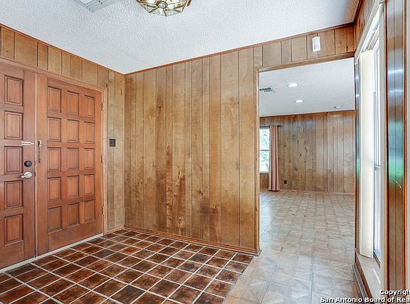 3rd image of 13743 Pebble Oak Dr