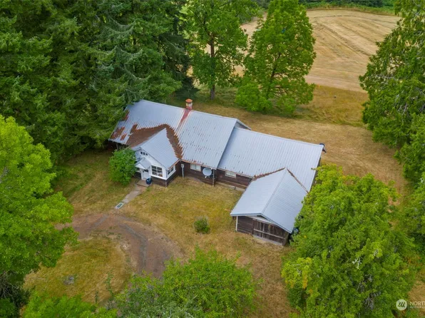 11 Hanen Road, Raymond, WA 98577
