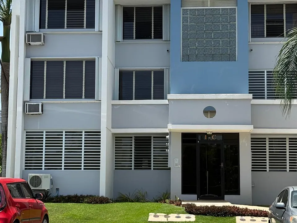 C4 Avenida Arbolote 1 #C4