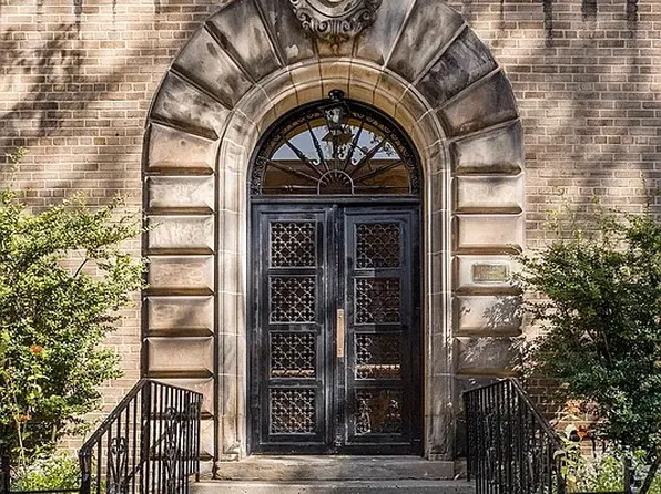 33-15 80th Street image 14 of 19