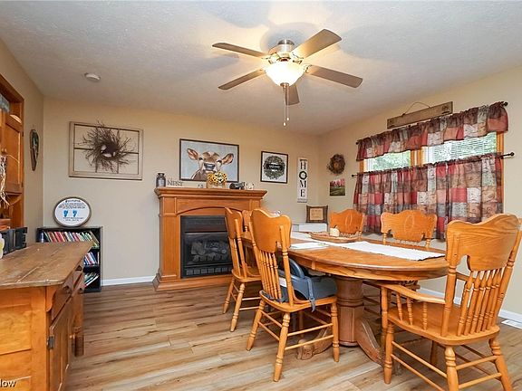 5th image of 1577 S Marblewood Dr