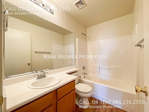 3rd image of 4981 E Meadow Creek Way