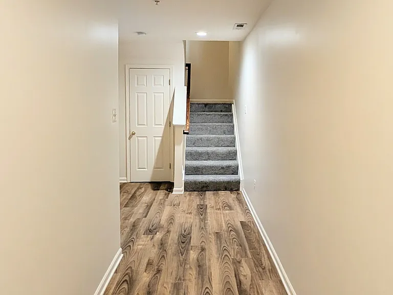7123 Silverleaf Oak Rd — Photo 3