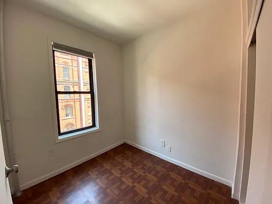 Rented by Realify LLC | media 4