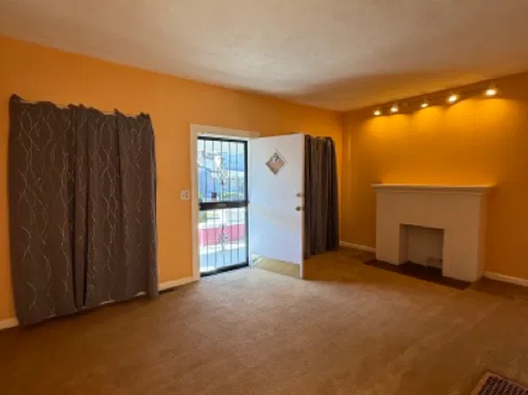 (undisclosed Address), Louisville, KY 40212