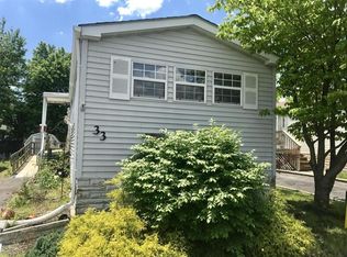 33 Secretariat St, Howell, NJ 07731