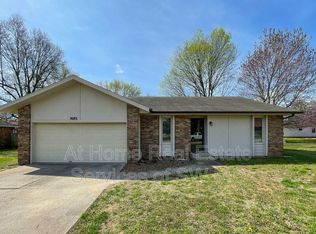 3682 W Harrison St, Springfield, MO 65802