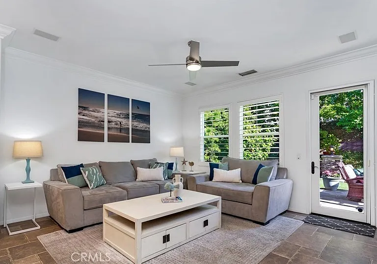 12 Merriweather Pl — Photo 34