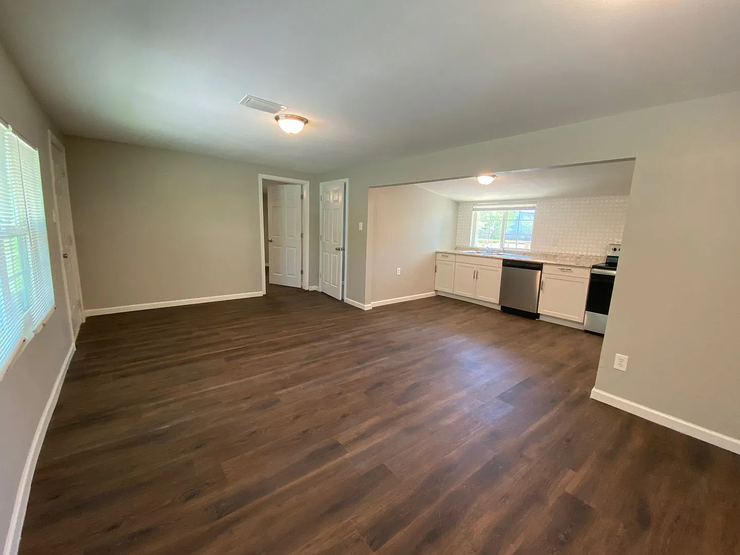 Upcoming: 3 Bedroom Cottage - Downtown Fairhope — Photo 2