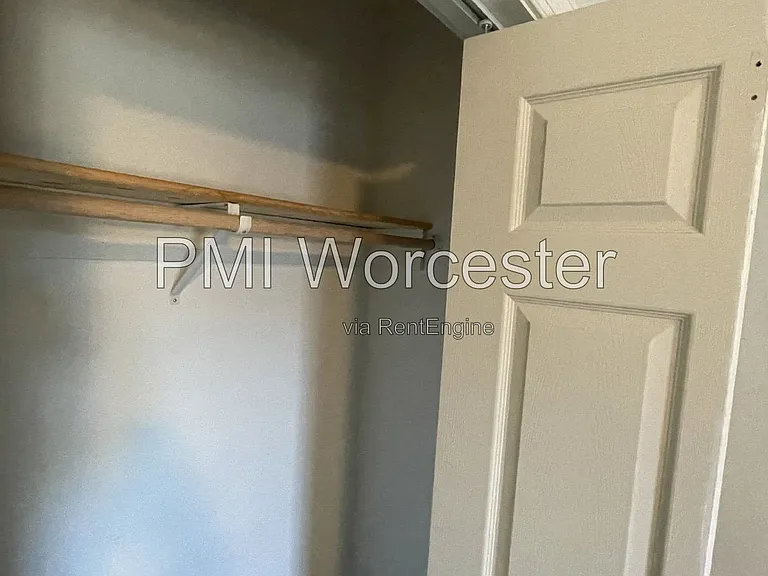 14 Edgemere Blvd #B — Photo 13