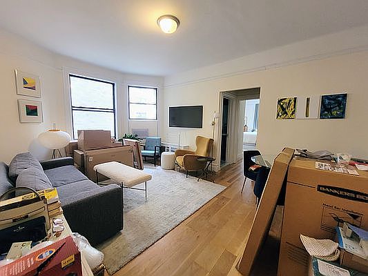 1st image of 265 W 81st St #6Z