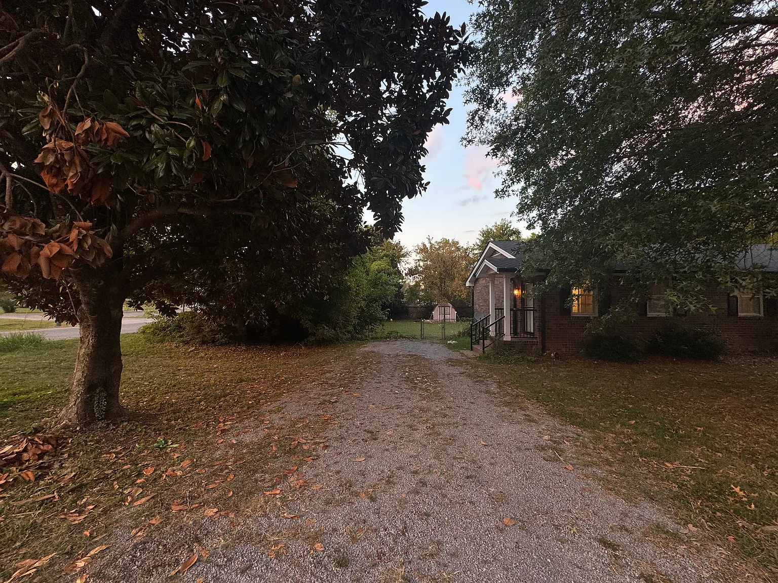 2 bed, 850 sqft, $1,800 — Photo 3