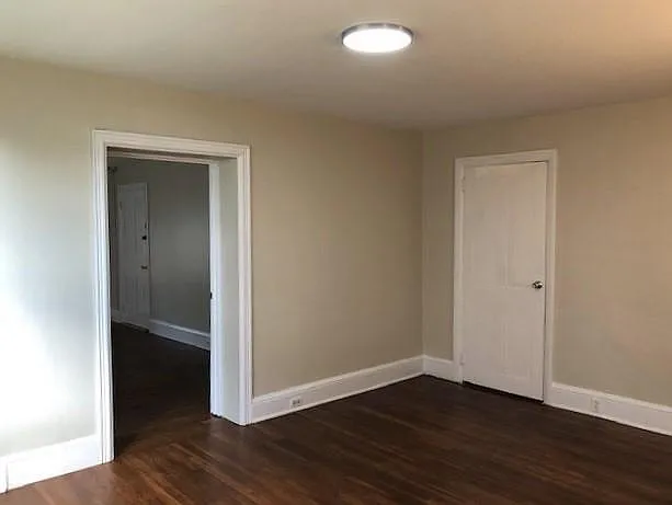 304 Main St #1 — Photo 17