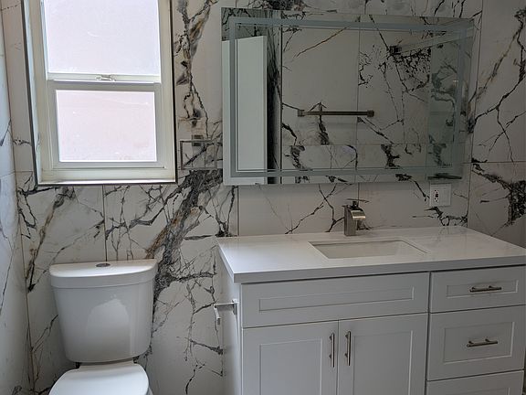 5th image of 2355 Bennington Ln