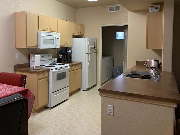 4th image of 24909 Madison Ave Unit 2922