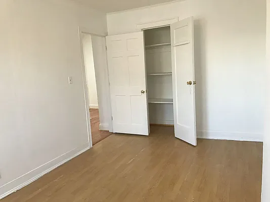 Rented by Premier Metro Realty Corp | media 21