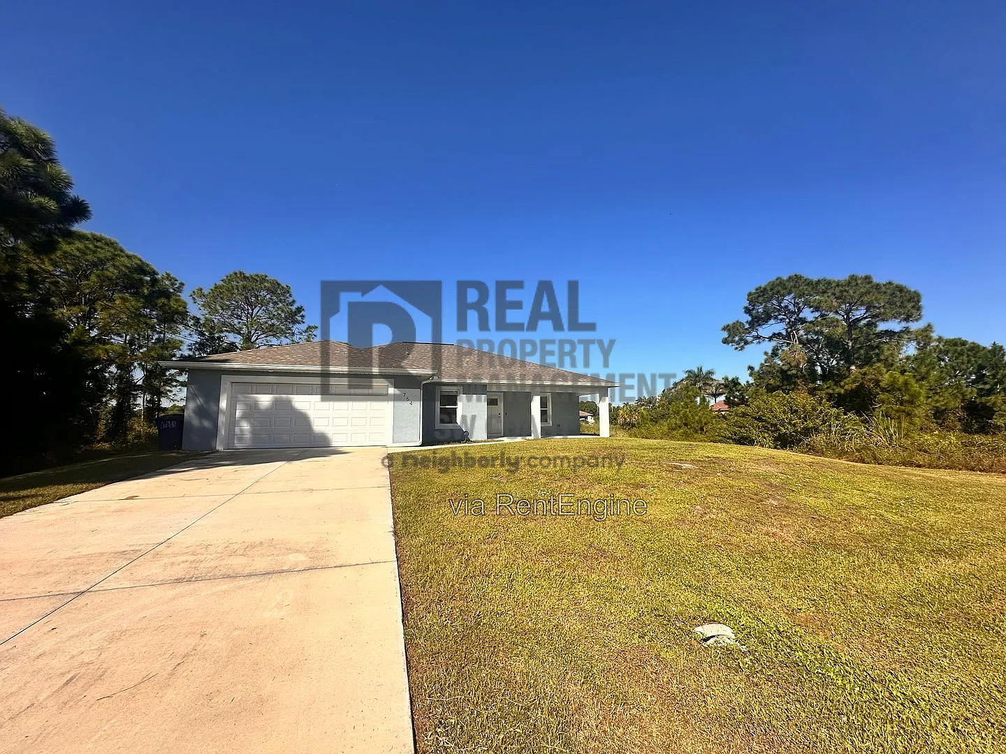 4 bed, 2.0 bath, 1840 sqft, $2,200 — Photo 3