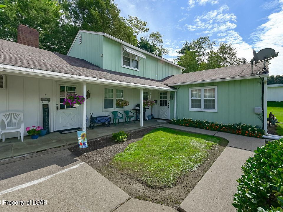 236 Machell Ave, Dallas, PA 18612 MLS 234205 Zillow
