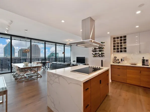 500 J St Unit 1703, Sacramento, CA 95814