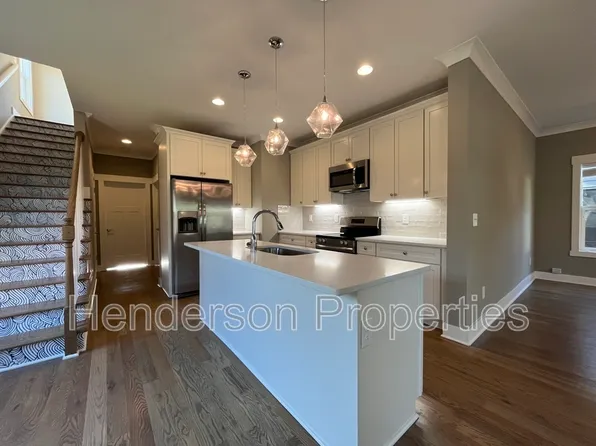 705 Baldwin Ave, Charlotte, NC 28204