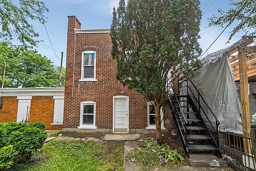 46 S 10th St #4 Photo 1