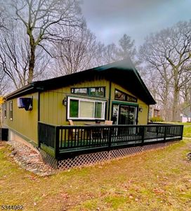 27 Mark Dr, High Bridge, NJ, 08829