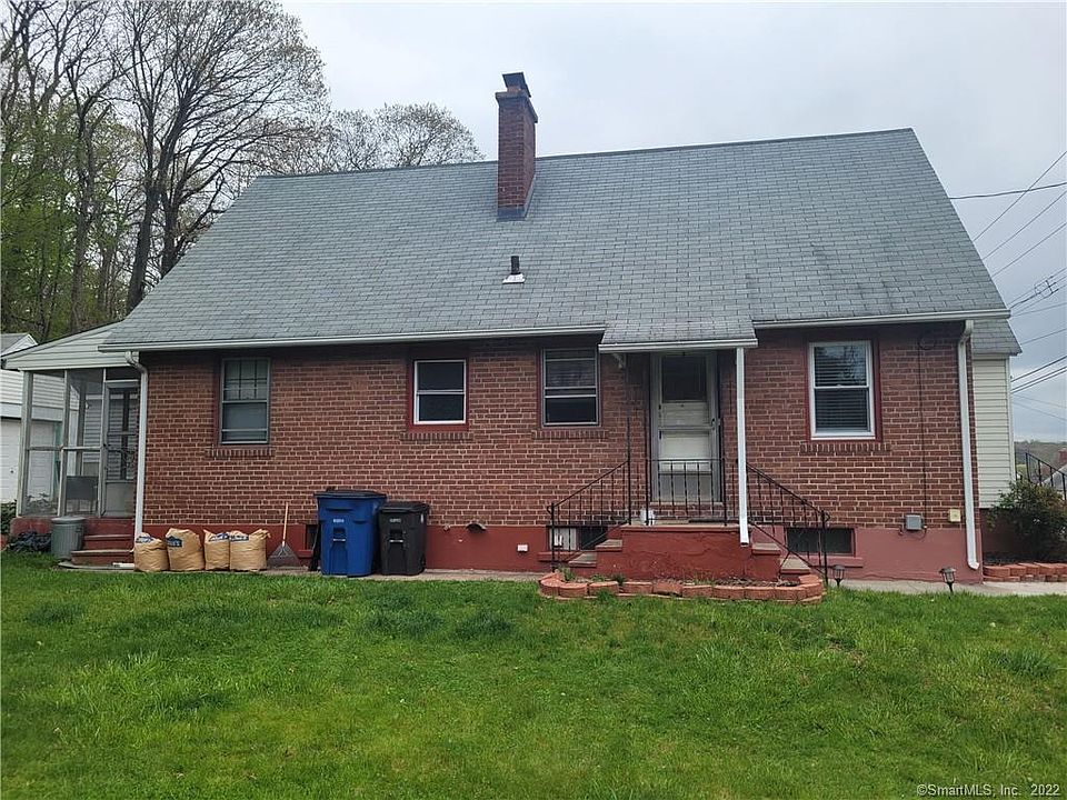 1st image of 92 1st Ave