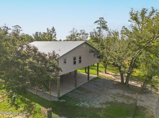 31 Good St, Bay Saint Louis, MS 39520