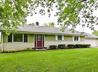 25566 W Ivanhoe Rd, Wauconda, IL 60084