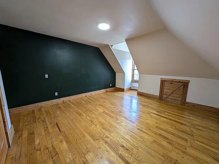 541 University Ave #5 — Photo 41