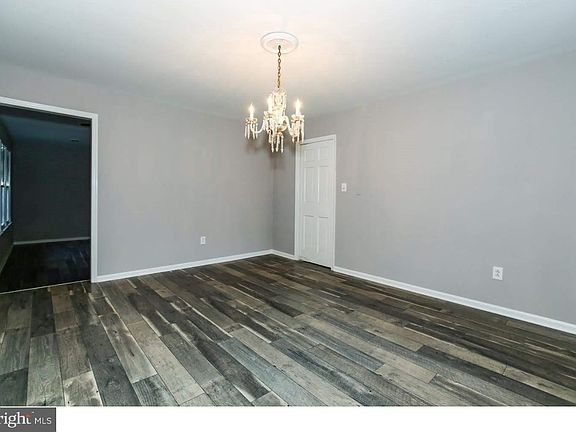 4th image of 6993 Atlanta Cir