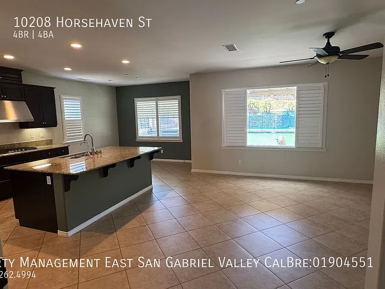 10208 Horsehaven St — Photo 15