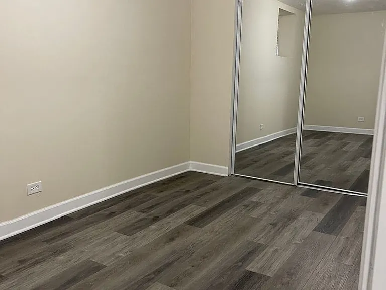 1210 W Lexington St — Photo 8