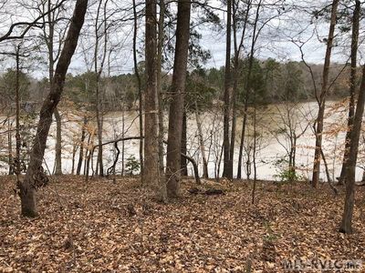 16 Barker Rd, Ebony, VA, 23845