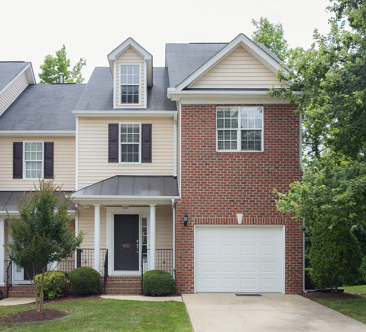 Spacious 3BR, 2.5BA End-Unit Townhome! — Photo 1
