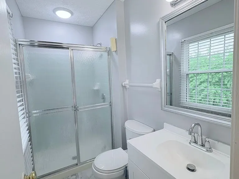 4843 Ballentine Dr — Photo 11