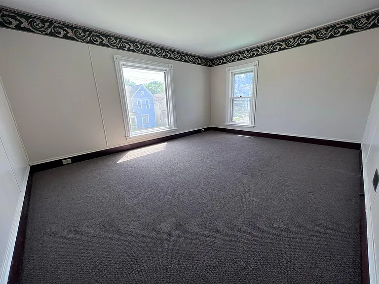 166 Hornell St — Photo 6